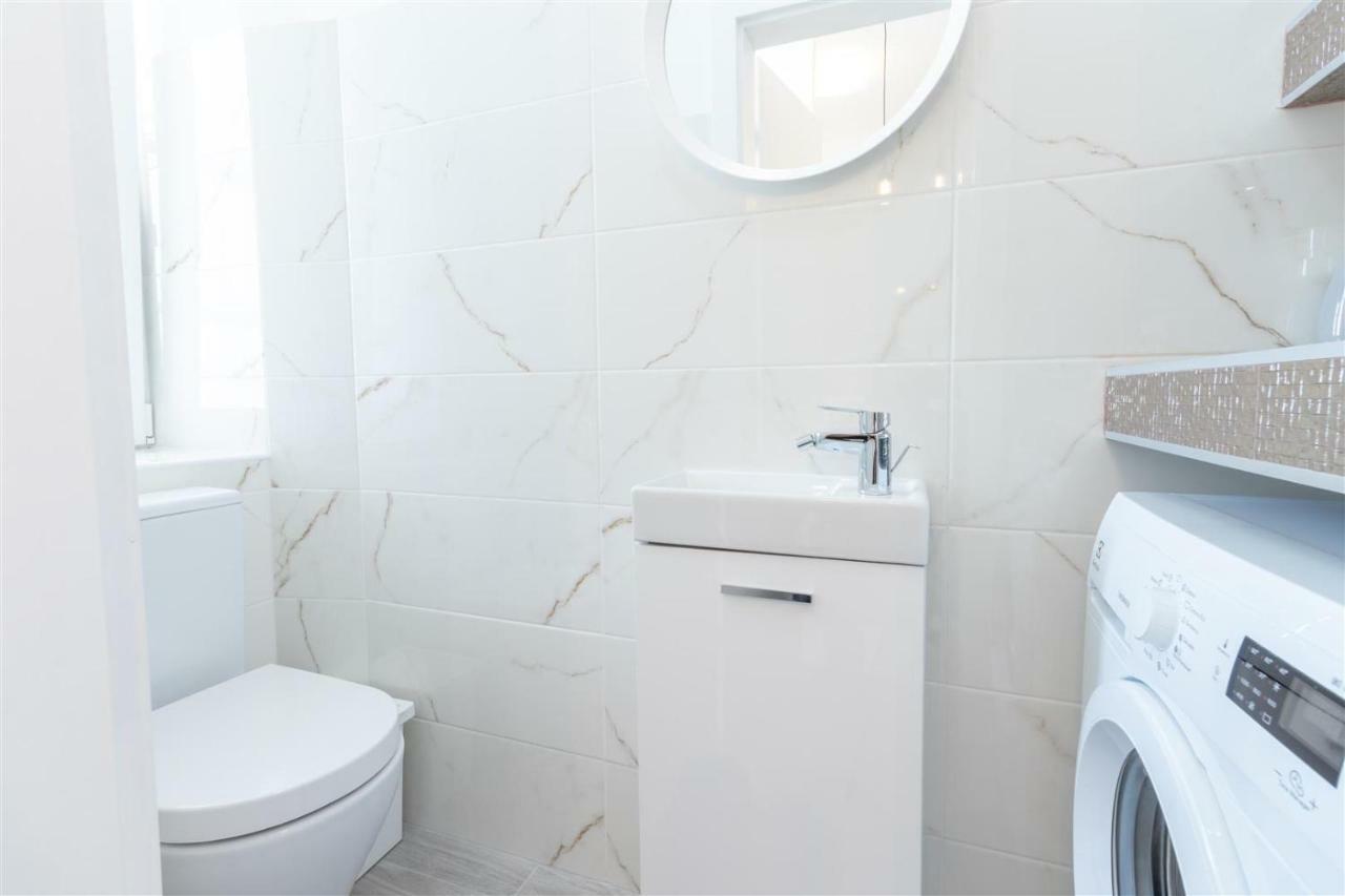 Apartment Alba リエカ エクステリア 写真