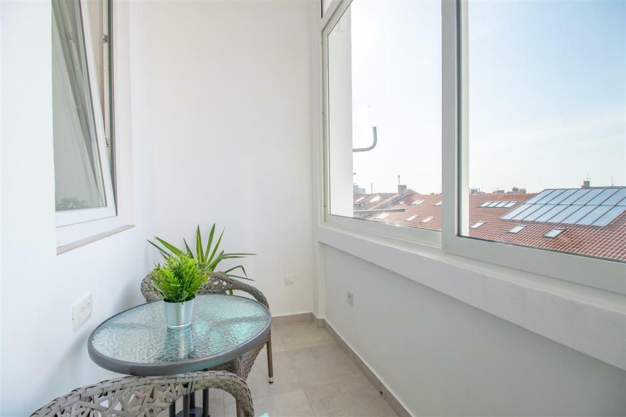 Apartment Alba リエカ エクステリア 写真